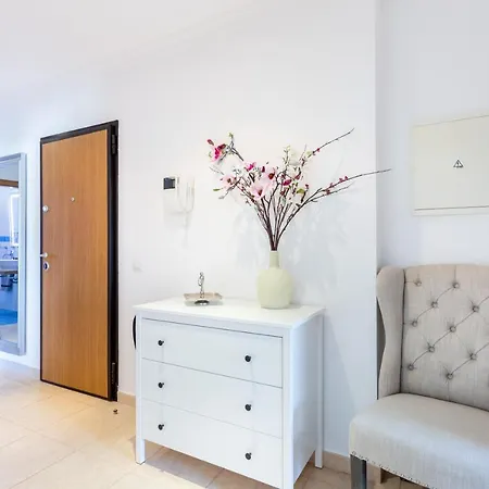 Sacha's Sweet Home, Lovely 2 Bedroom Apartment, Walking Distance To Town, And Marina 公寓 *