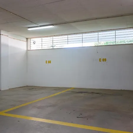 Sacha's Sweet Home, Lovely 2 Bedroom Apartment, Walking Distance To Town, And Marina 公寓