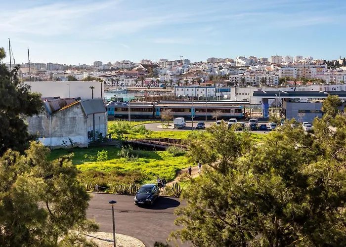 Appartement Sacha's Sweet Home, Lovely 2 Bedroom Apartment, Walking Distance To Town, And Marina