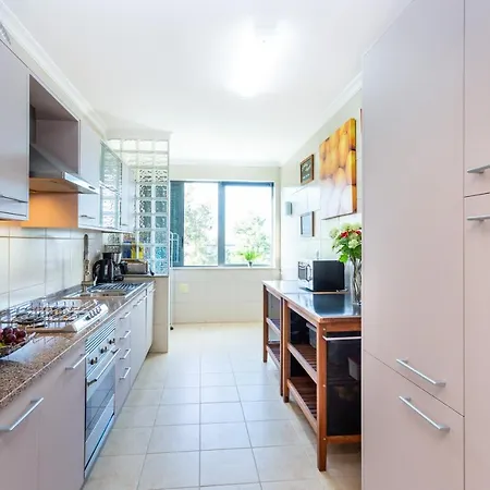 Sacha's Sweet Home, Lovely 2 Bedroom Apartment, Walking Distance To Town, And Marina * Lagos